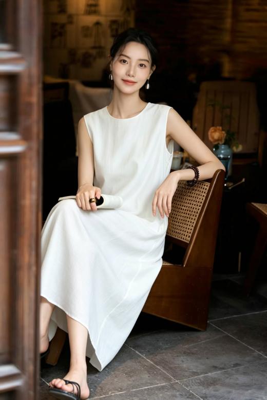 【3-7天发货】郎奴华菲LONGNVFAIR轻薄亚麻天丝无袖2色连衣裙，清冷又慵懒，不透不闷！越穿越软，不挑年龄！无法抗拒的松弛老钱风 商品图0