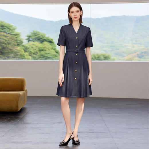 IWY/简约干练牛仔西装连衣裙女夏季短袖收腰显瘦职业套裙工作服26Q968 商品图3