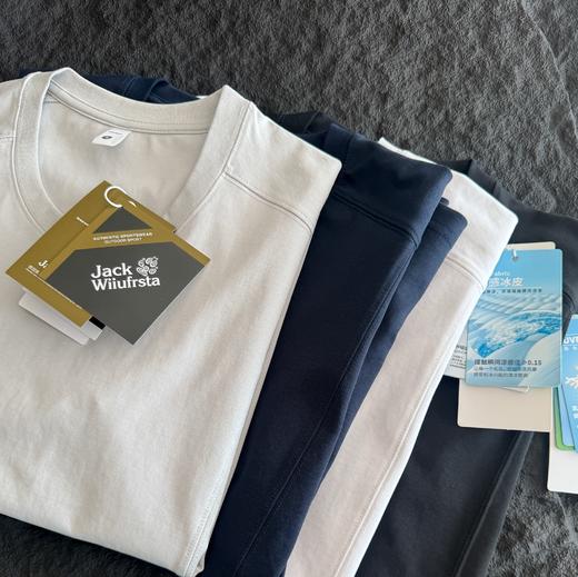 【59元莱赛尔凉感短袖 超舒服】德国正品Jack Wiliufrsta凉感防晒T！立体剪裁+隐形线条，宽松不臃肿，显瘦又有型！紫外线阻隔率≥99%！UPF50+比涂防晒还省心，夏天穿一件就够！ 商品图2