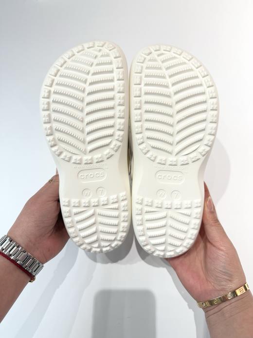crocs ｜ 经典贝雅云彩洞洞鞋 商品图14