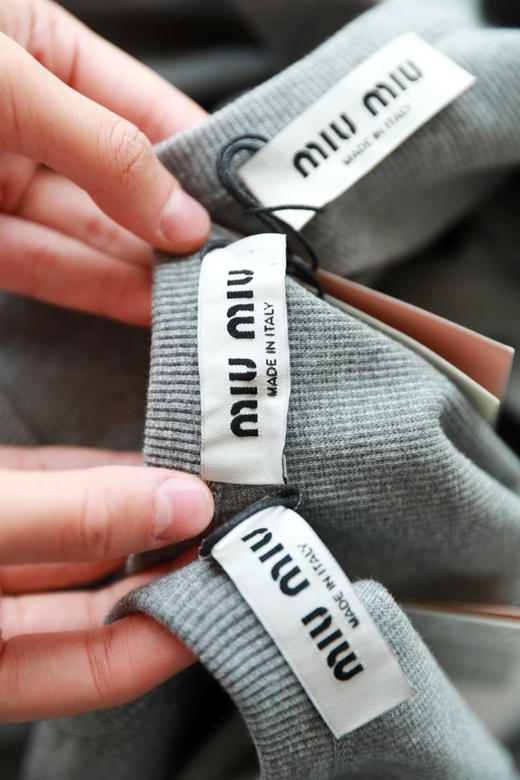 工字背心tee，元祖灰配色。低饱和氛围感复古法式圆领马甲E042566 商品图1