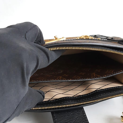 【95新】LV路易威登M43596老花拼色trunk clutch 软盒子单肩斜挎包女士190426TJ06 商品图8