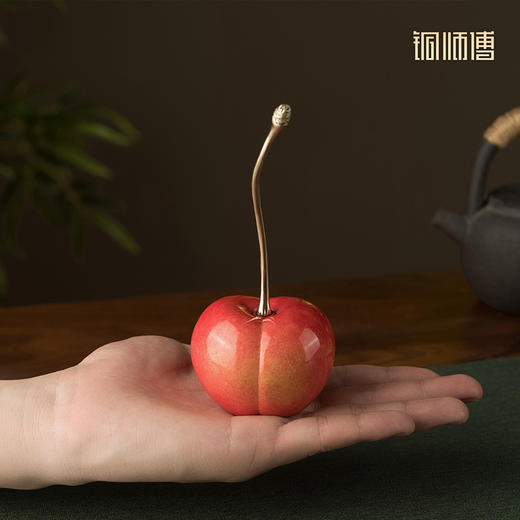 铜师傅《樱为心动》铜樱桃家居客厅装饰品摆件 节日送礼开业礼品 商品图4