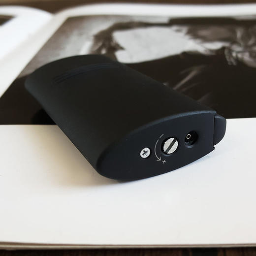 【99新未使用】S.T. Dupont 都彭MEGAJET系列020748黑色磨砂巨焰防风雪茄打火机礼盒装40*73*16MM 220426NJM05 商品图6