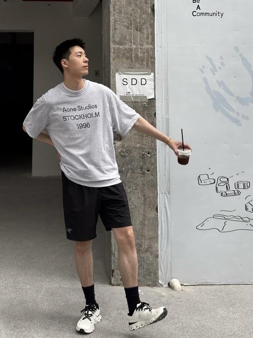 鸟家 INCENDO SHORT 9" 男子运动短裤  路跑短裤 商品图3