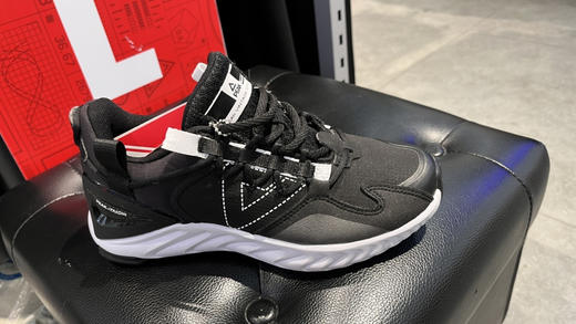 MJ/匹克女士休闲鞋E04218H黑色 商品图0