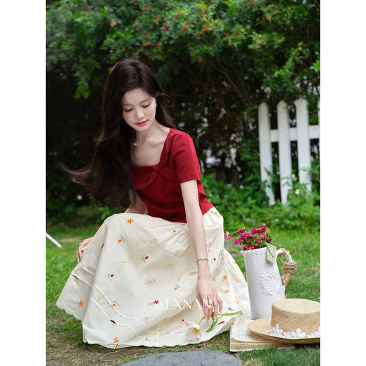 鹿向南【0417/20:00新品前1小时7折限量100件】温柔风杏色半身裙 商品图3