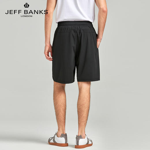 清仓【英国高端男装】JEFF BANKS  小皇冠凉感防晒短裤 JBKS202301 防晒力UPF50+，凉感透气，轻薄轻盈，立体剪裁，时尚百搭；抽绳松紧腰头，双侧口袋； 商品图4