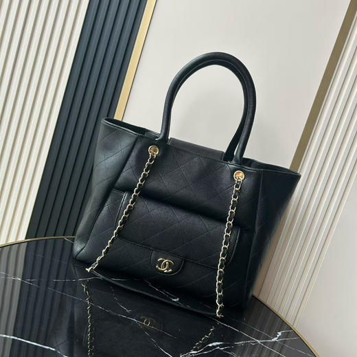 春季特惠💰1350 原单香奈儿𝟐𝟔𝐏新款 大号手提托特包AS6024 商品图0