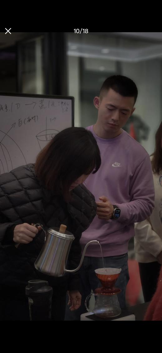 付款减库存，清仓耐克经典的 Sportswear Club 系列圆领卫衣BV2667      香芋紫卫衣 商品图1