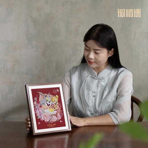 铜师傅 正版授权 手工錾刻 《猫和老鼠》桌面铜雕画 书桌装饰摆件 商品图6