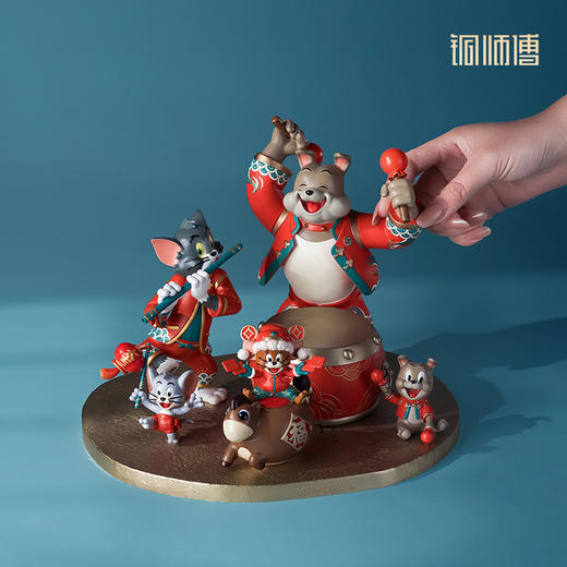 铜师傅 正版授权《猫和老鼠》全家欢 限量手办 桌面铜摆件 工艺品 商品图5