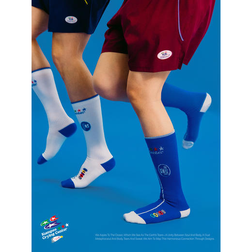 CryingCenterxKumpoo薰风联名2.0 运动复古羽毛球压力袜 男女款 商品图1