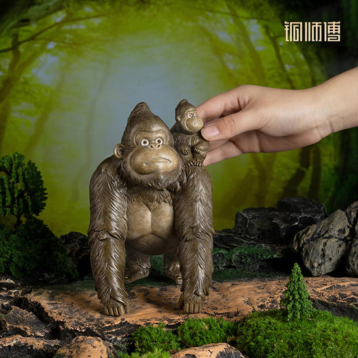 铜师傅《亲子系列》鲨鱼 猩猩桌面客厅玄关铜摆件装饰礼品 商品图5