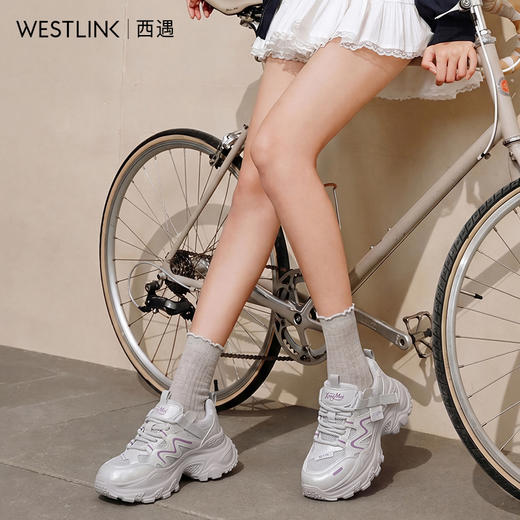 西遇厚底老爹鞋女2026夏季新款百搭网面透气运动鞋女增高休闲鞋女V0066417 商品图3
