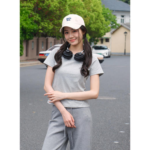 辣妹时尚基本款亲肤棉休闲T-纪念日百货门店同款170944186 商品图1