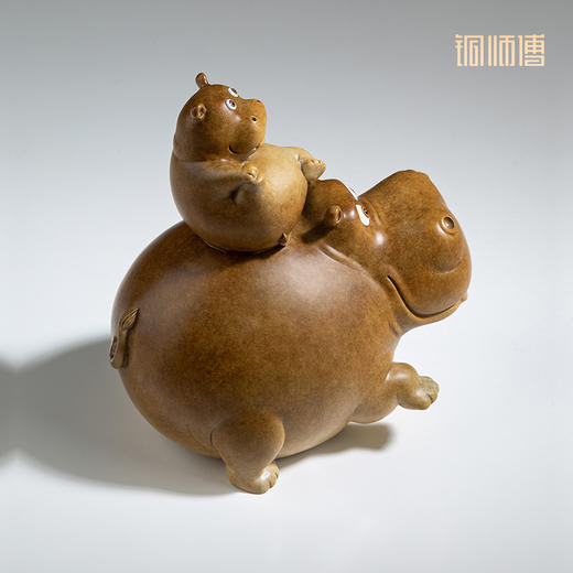 铜师傅《亲子系列》鲨鱼 猩猩桌面客厅玄关铜摆件装饰礼品 商品图1