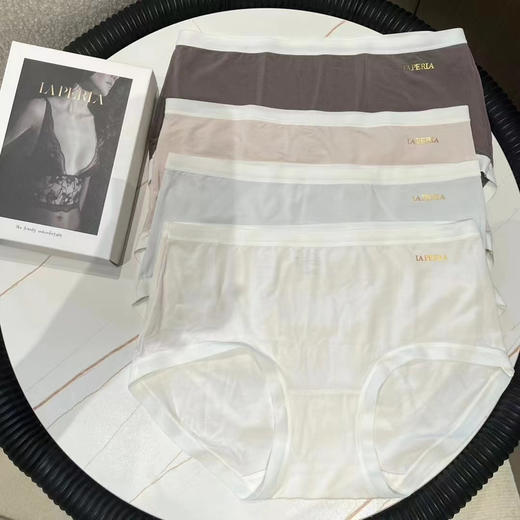 新品LP 100支奶皮舒适女内裤四条 商品图1