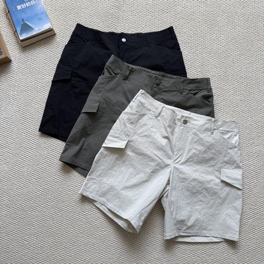 露乐蒙 Classic-Fit 纯色休闲透气徒步经典剪裁中腰9" 工装短裤 商品图4