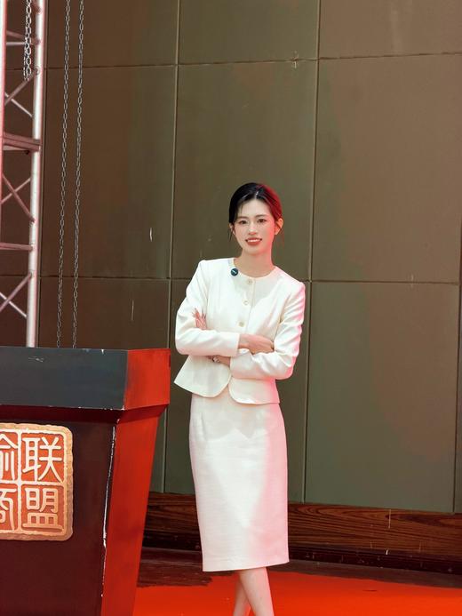 法小曼*子珍爆款tieforher大牌平替冯玲主持人同款小香风套装cs2760 商品图7