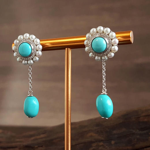 【天然正品】 AU750精品白金镶钻镶天然原矿高瓷高蓝绿松石配珍珠耳坠 010426NJT04 商品图2