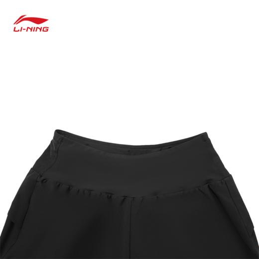 李宁女子反光速干凉爽运动短裤AKSW120 商品图5