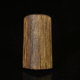 BC.BOG4.25-4   文莱沉水素牌，4.05g