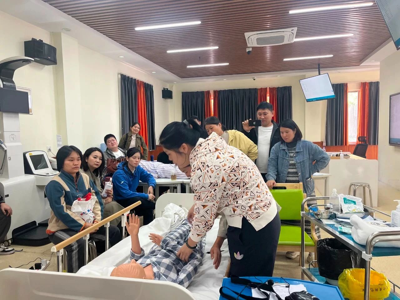 中级家政服务员培训