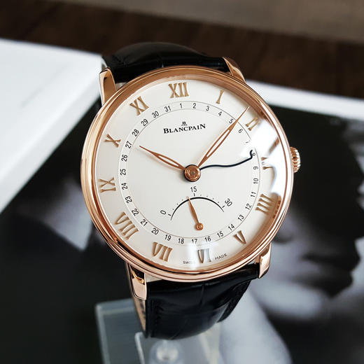 【95新】Blancpain宝珀6653-3642-55B自动机械日期显示、飞返40MM（男款）经典系列  18k玫瑰金110426NJS05 商品图3