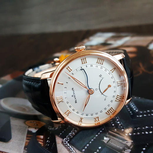 【95新】Blancpain宝珀6653-3642-55B自动机械日期显示、飞返40MM（男款）经典系列  18k玫瑰金110426NJS05 商品图5