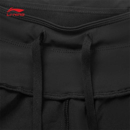 李宁女子反光速干凉爽运动短裤AKSW120 商品图9