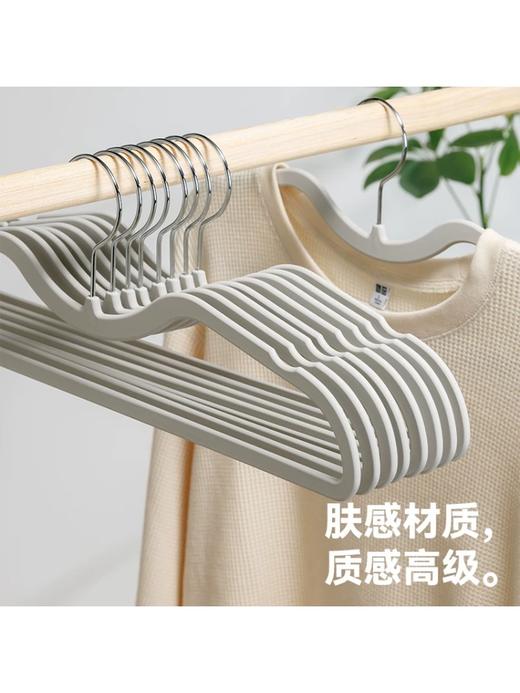 短颈衣架家用挂衣防滑无痕防肩角衣架 商品图2