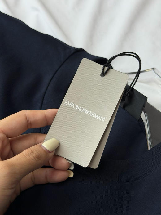 外贸原单正品EMPORIO ARMANI/阿玛尼 26SS轻奢丝光棉圆领刺绣短袖T恤，一盒两件。S-XXL 商品图6
