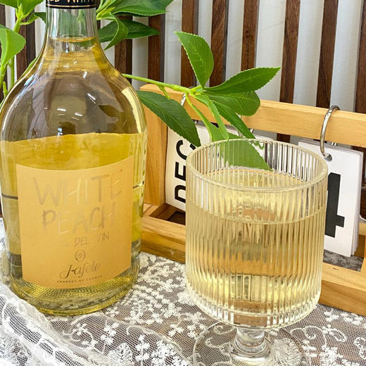 嘉菲乐 白桃果味酒 口感轻盈 顺爽不腻 750ml*2瓶 礼盒装 商品图9