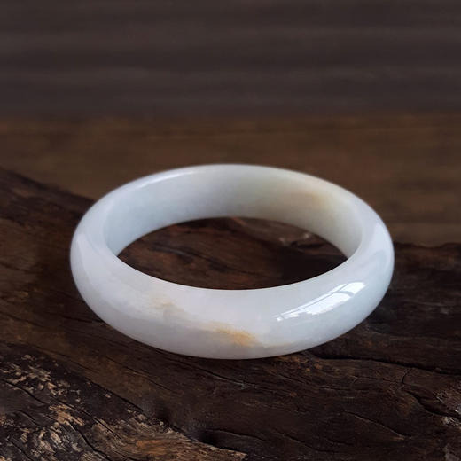 【天然正品】 A货翡翠 天然细腻正桩糯种浅紫飘黄55号翡翠手镯 220426NJ36 商品图2