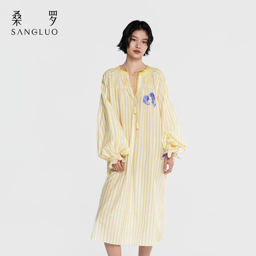 微笑豚豚』桑罗江豚印花桑蚕丝睡裙女长袖可外穿家居服2026新款 商品图4