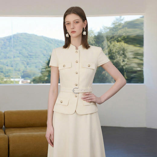 IWY/气质米白色短袖西装套裙女夏季职业装高级感腰带半裙两件套CS6049 商品图1