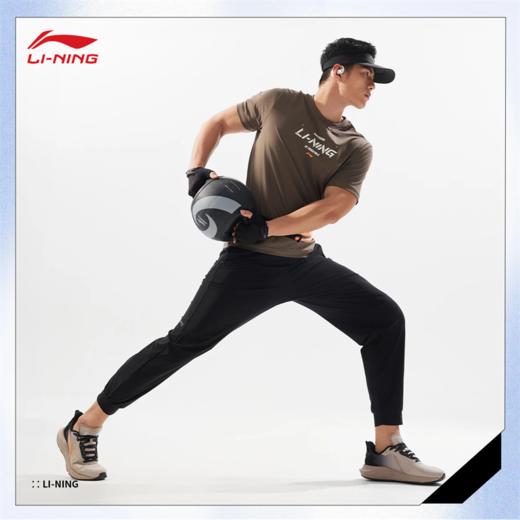 李宁健身系列男子速干凉爽防晒束脚针织运动裤AKYV031 商品图1