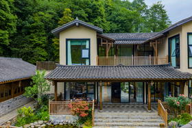 【觅趣635号院·大邑】4房小院，亲子友好爬山挖笋徒步钓鱼，有机麻草坪投影可以烧烤anxy