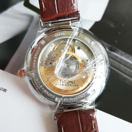 【全新】TITONI 梅花82718 SRG-ST-606自动机械机芯日期显示39MM（男款）纤薄系列精钢/镀金160426NJ47 商品图7