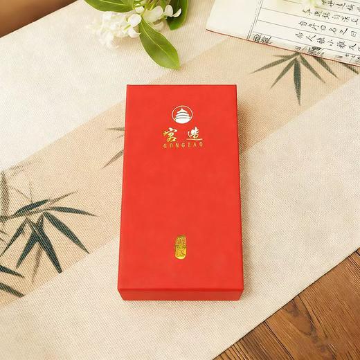 “买1赠1 送同款梳子”热卖！宫造 祥云纳福·何首乌香梳 按摩头皮 精美礼盒 商品图9