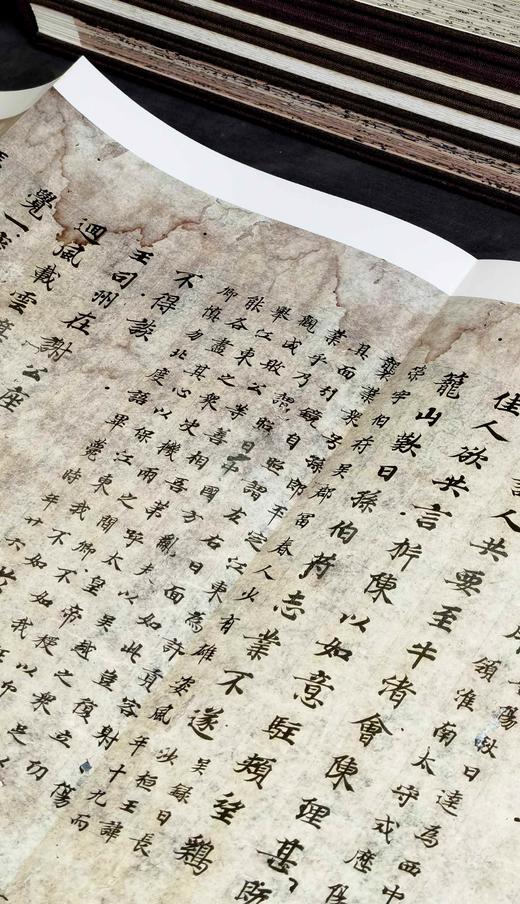 【超值特惠】《日本藏汉籍古钞本丛刊》（1-3辑），16开，经折装，三函共十一册，华东师范大学出版社2020年5月初版。定价2374元，售价788元。 商品图14