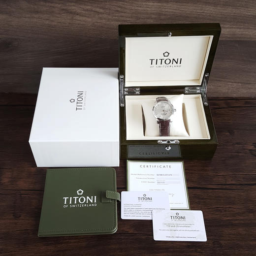 【全新】TITONI 梅花83188 S-ST-575自动机械机芯日期显示41MM（男款）Master Series大师系列精钢170426NJ41 商品图1
