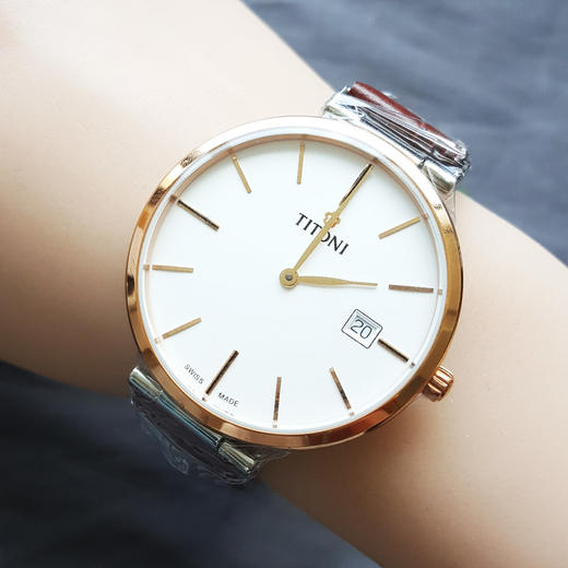 【全新】TITONI 梅花82718 SRG-ST-606自动机械机芯日期显示39MM（男款）纤薄系列精钢/镀金160426NJ47 商品图8