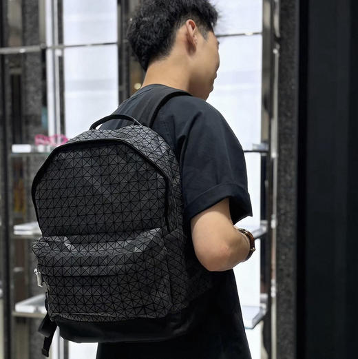 原价300多三宅一生Kuro男女菱格双肩包书包042603 商品图14
