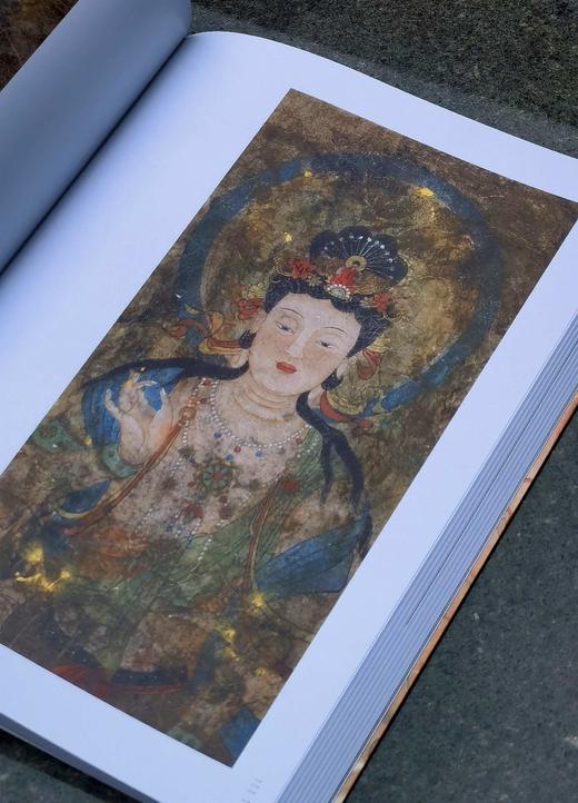 【独家】《三千界壁画》，8开，平装，胡东东绘，天津杨柳青画社2026年3月一版一印，366页，定价398，售价298元 商品图7