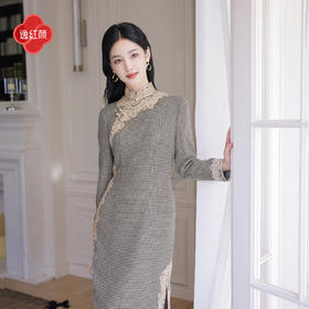 逸红颜《绢雅》2025冬新款文艺书卷气织金千鸟格钉珍珠复古旗袍女