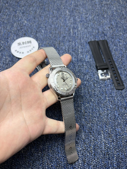 OR欧米茄海马300米系列【007海马灰】米兰钢带 男士腕表 表径42mm 8806一体机 商品图2