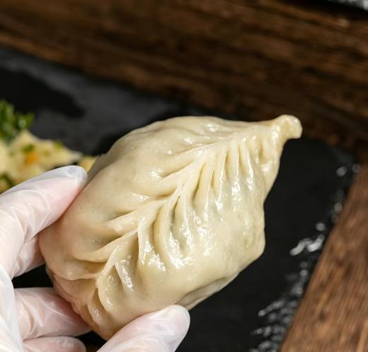 【任选3份包邮并送4个大鲅鱼水饺】纯手工蒸饺/水饺/馄饨/菜包子丨当季新鲜时蔬搭配自养黑猪肉，多口味可选，现做现发⭐️顺丰快递 商品图7