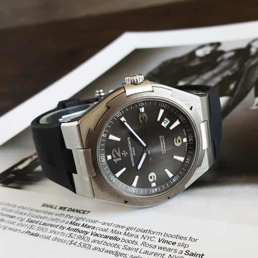 【95新】Vacheron Constantin 江诗丹顿47040/000M-9500自动机械机芯 日期显示 42MM（男款）纵横四海系列 精钢/钛金属280426NJ06 商品图4